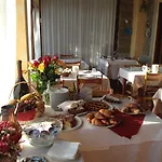 Hotel Ristorante Il Caminetto 2*