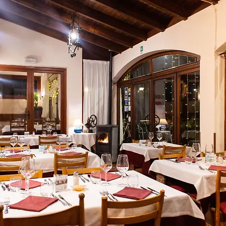 Ristorante Il Caminetto Hotell