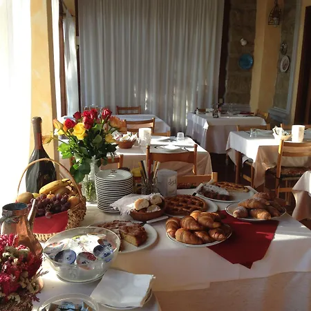 Hotel Ristorante Il Caminetto 2*
