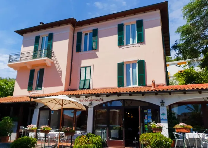 Hotel Ristorante Il Caminetto Diano Marina