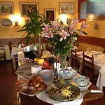 Ristorante Il Caminetto فندق 2*