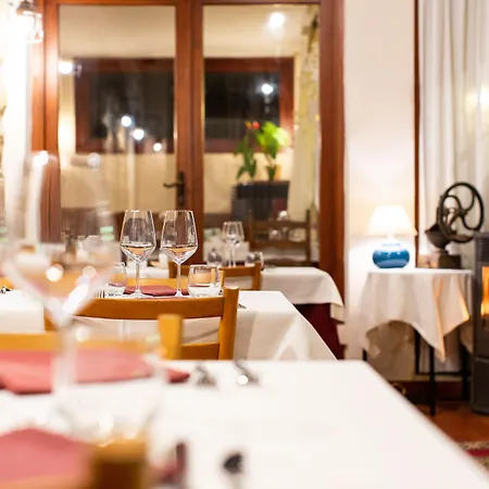 Otel Ristorante Il Caminetto 2*