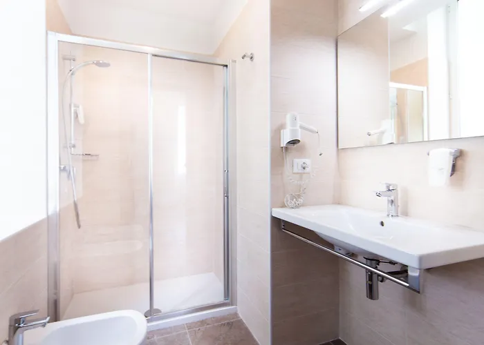 Ristorante Il Caminetto فندق 2*