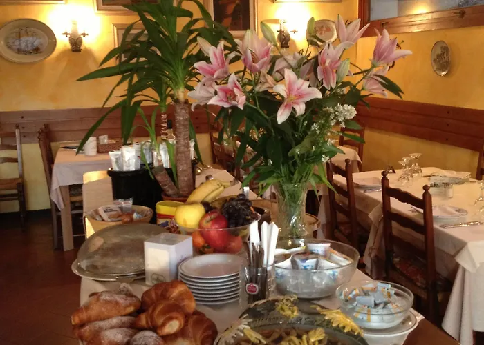 Ristorante Il Caminetto فندق 2*